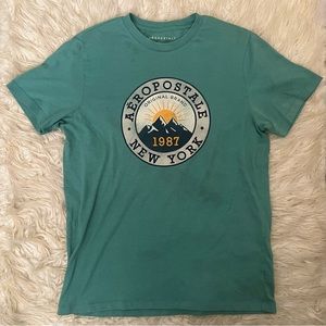 Medium Aeropostale Grapic Tee shirt